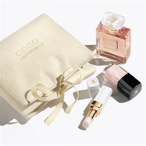 deux pieces chanel|COCO MADEMOISELLE COCO MADEMOISELLE SET WITH .